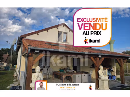 maison de 183 m² à varennes sur fouzon - 150 000 €
