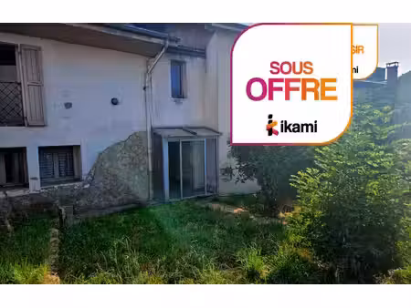 maison de 102 m² à roybon - 60 000 €
