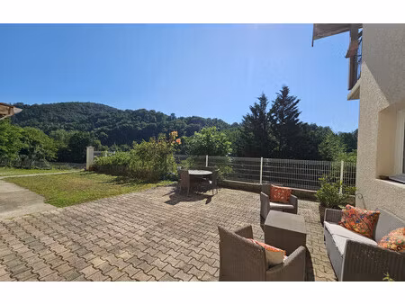 maison de 234 m² à vinay - 345 000 €