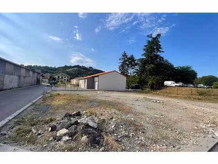 terrain de 517 m² à st marcellin - 85 000 €