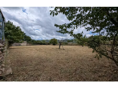 terrain à batir de 1 700 m² à beausemblant - 140 000 €