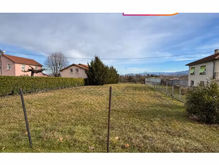 terrain à batir de 3 730 m² à chatuzange le goubet - 149 000 €