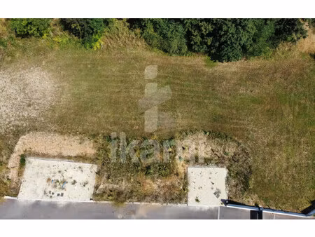 terrain à batir de 430 m² à eymeux - 81 000 €