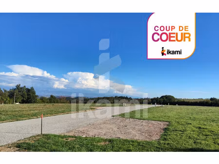 terrain à batir de 1 698 m² à vion - 92 000 €