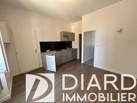 location appartement 2 pièces à vitré (35500) : à louer 2 pièces / 26m² vitré