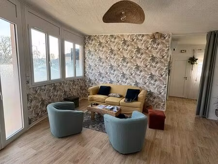 cabinet et espace collectif pour thérapeute