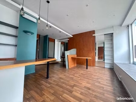 local commercial 52 m² brest