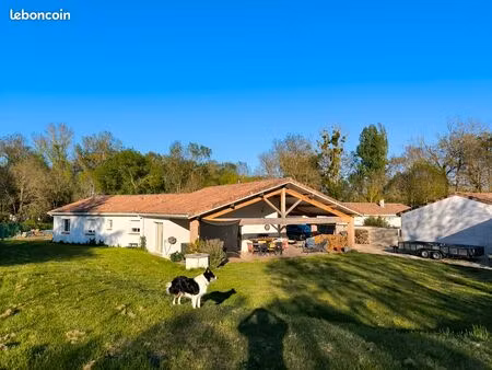 maison familiale récente sans travaux a prévoir centre village à vendre
