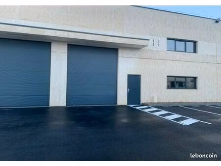 local d'activité à louer mios