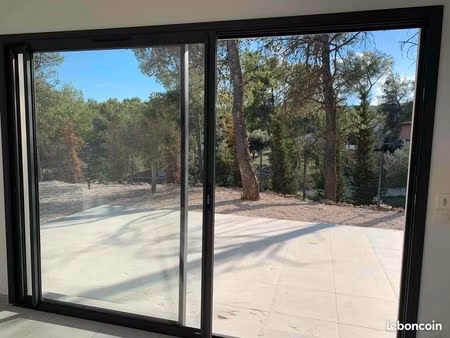 villa f4 récente vue dégagée au calme