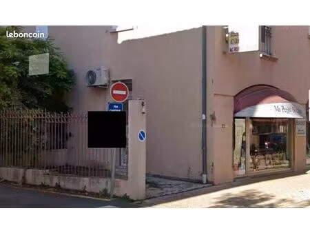 place de parking à vendre