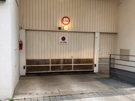 vends place de parking