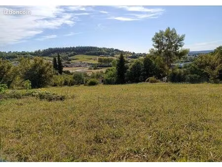 terrain 1 700 m² langoiran