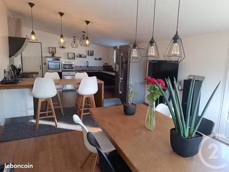 maison 6 pièces 138 m²