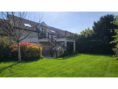 maison 8 pièces - 178 m²