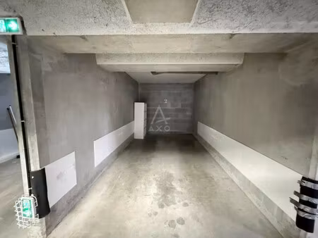 vente parking intérieur angers  12m² 19 000€ maine-et-loire pays de la loire