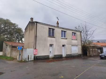 maison 3 pièce(s) 82 m2 les sables d'olonne