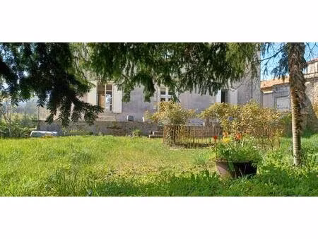 maison de maîtres  charme et authenticité