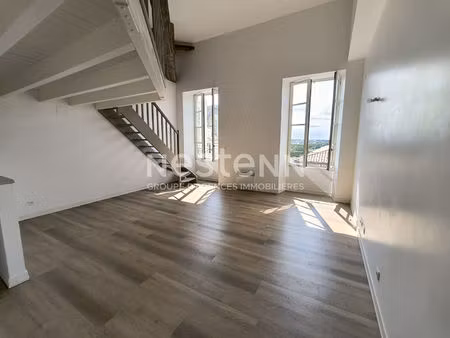 a louer - fontenay le comte appartement duplex 1 chambre