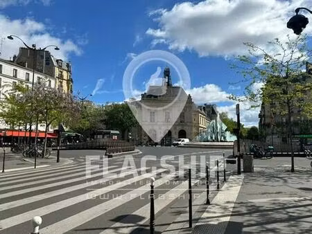 location commerce 55 m²