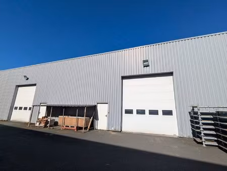 bureaux et atelier proche autoroute