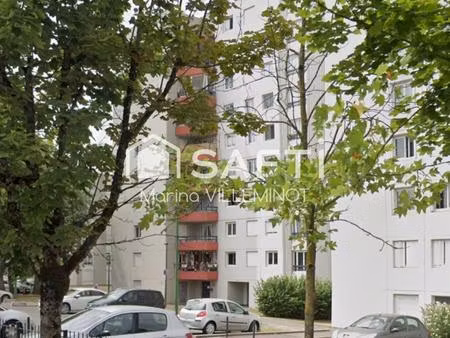 appartement au rez-de- jardin avec 3 chambres