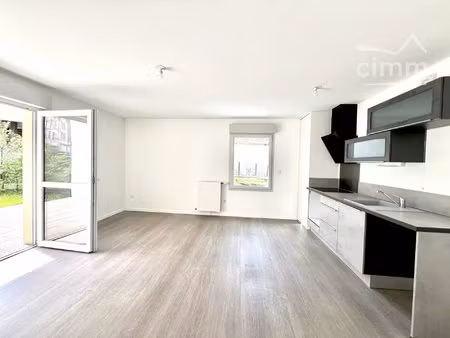 a louer appartement f3 à clermont de l'oise avec jardin
