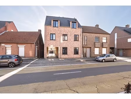 appartement te huur in hoogstraten met 3 slaapkamers