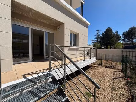 les angles - appartement t2 41.20m² avec terrasse et parking