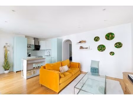 75017 - rue galvani - 2 pieces meuble de 50m²