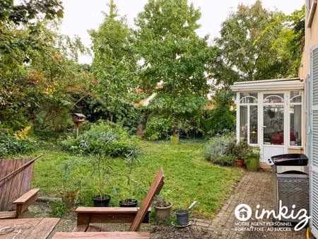 maison de charme proche commerces et transports