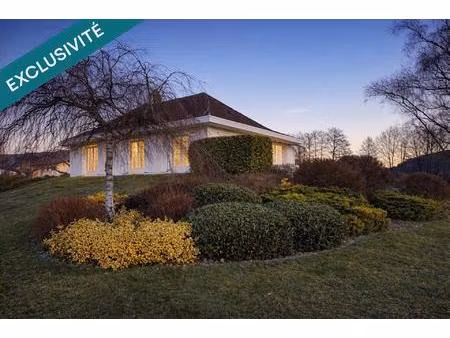 maison de caractère avec beau potentiel