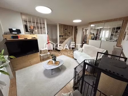 maison de ville en pierre avec fort potentiel