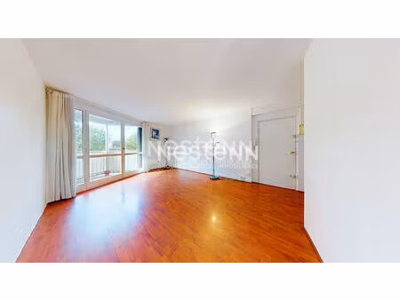 a louer à longjumeau  appartement de 3 pièces avec balcon et cave