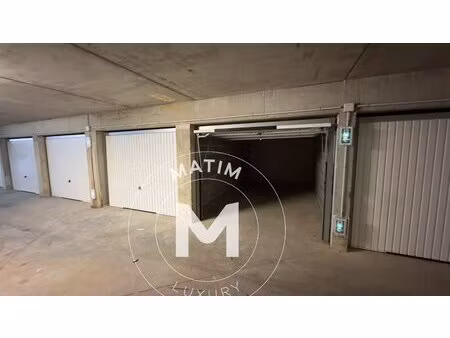 location garage folelli