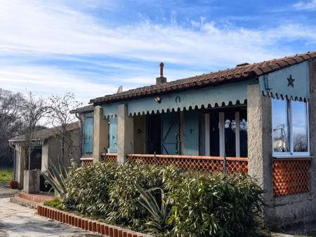 vente villa 3 pièces  70.00m²  beauvoisin