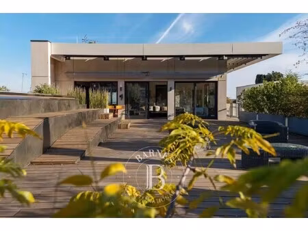appartement de luxe à vendre dans le quartier villiers-l. michel