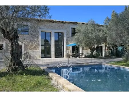 maison de luxe à vendre dans le quartier sud sud est