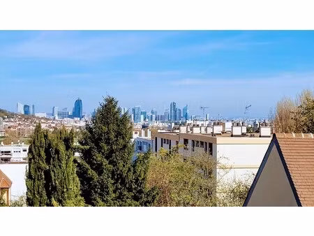 maison de luxe à vendre dans le quartier buzenval