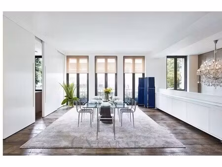 hôtel particulier à vendre dans le quartier saint james-delabordère
