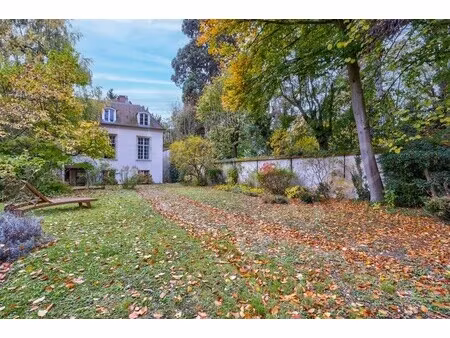 maison de luxe à vendre à marnes-la-coquette