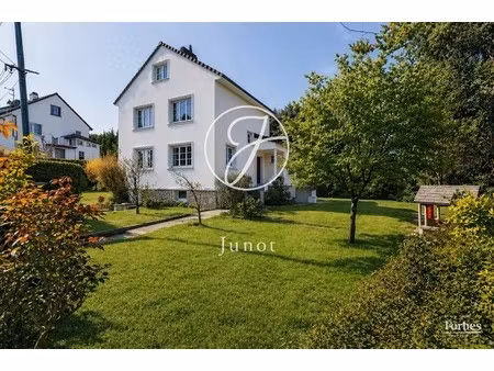 maison de luxe à vendre dans le quartier buzenval