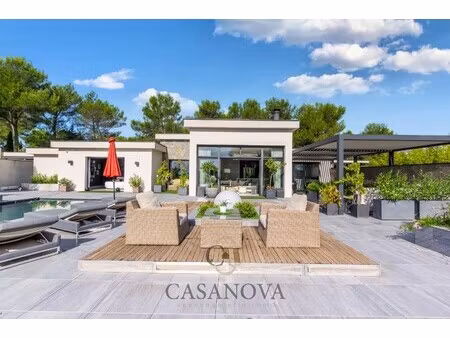 maison de luxe à vendre dans le quartier centre ville