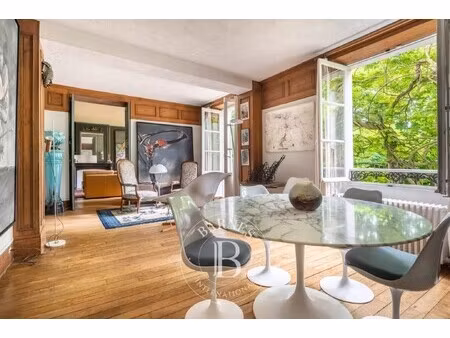 maison de luxe à vendre dans le quartier vieux sceaux-curie
