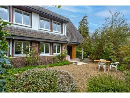 maison de luxe à vendre dans le quartier monesse-croix bosset