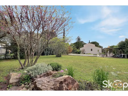 villa de luxe à vendre à assas