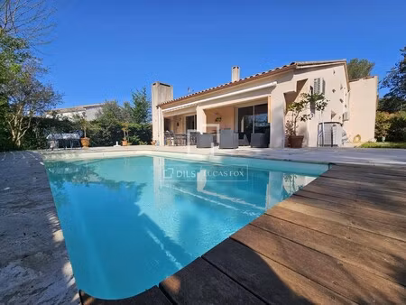 villa de luxe à vendre à castelnau-le-lez