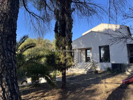 villa de luxe à vendre à guzargues