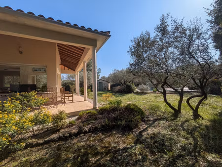 villa de luxe à vendre à saint-drézéry
