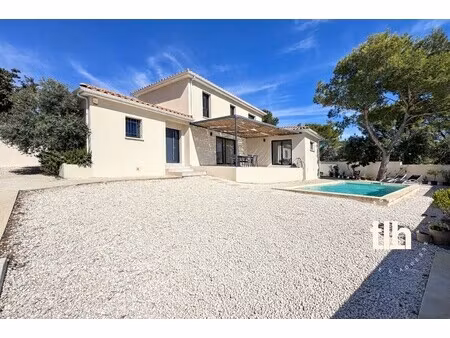 maison de luxe à vendre à saint-geniès-des-mourgues